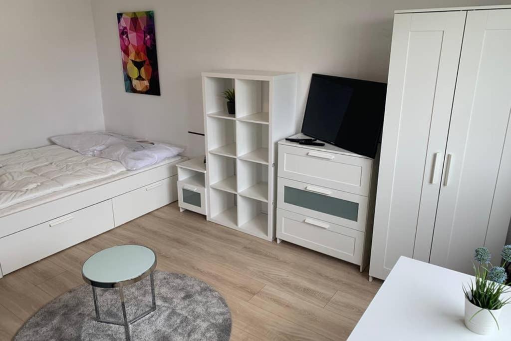 1 Zi-Whg, Netflix, Wifi, Kueche, 15Min Zum Zentrum Leipzig Dış mekan fotoğraf